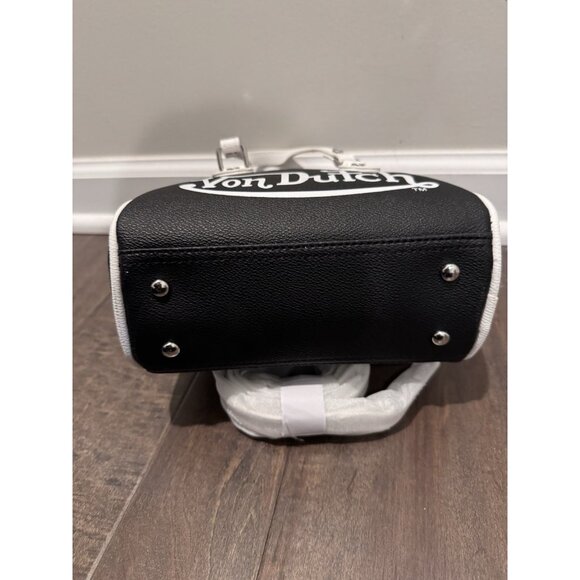 NWT Von Dutch Bowling Bag Purse Black Small w/Crossbody Strap New Winged Eyeball - Picture 5 of 7